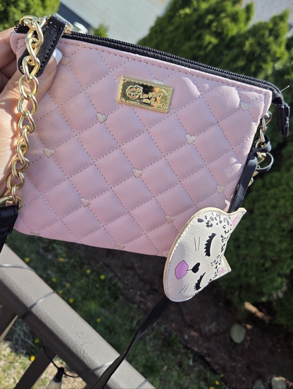 Luv Betsey by Betsey Johnson Bag Crossbody Pink Hearts Quilted Small Purse Zip - Picture 11 of 11
